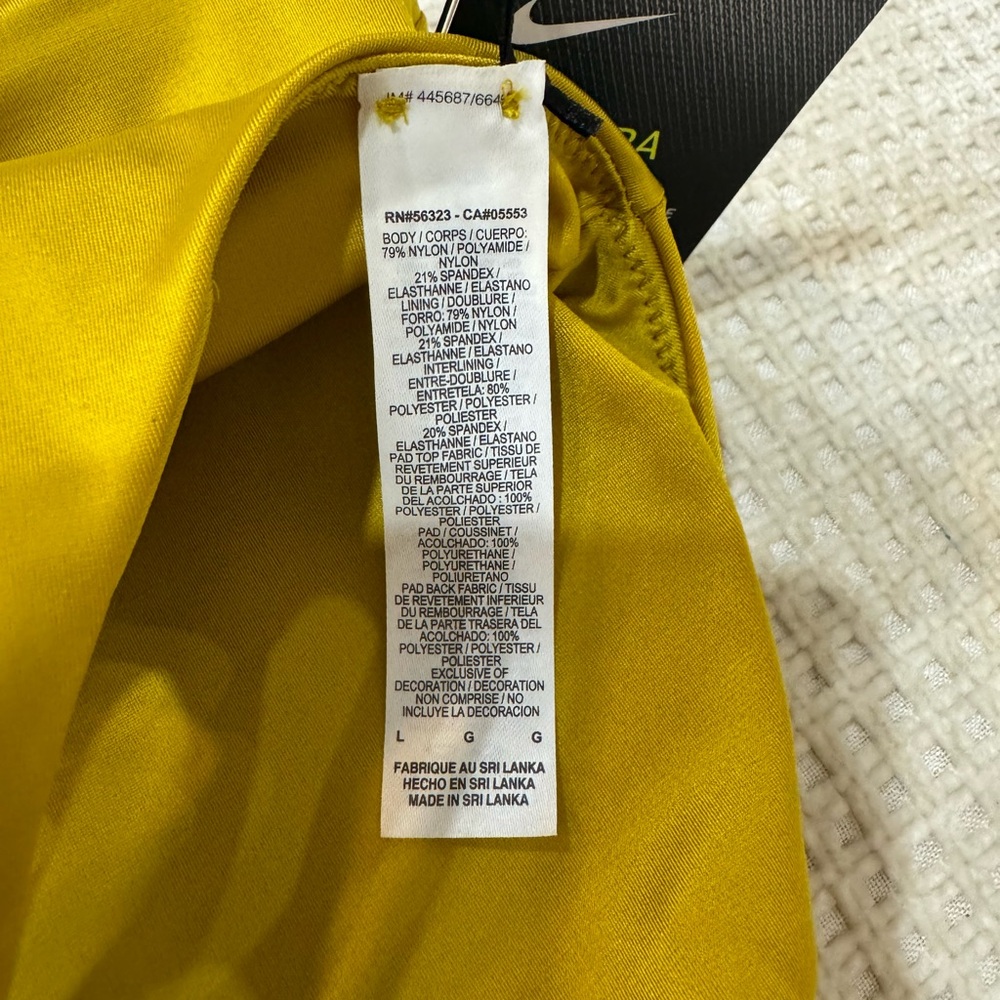NWT Nike light support sports bra - Picture 5 of 5